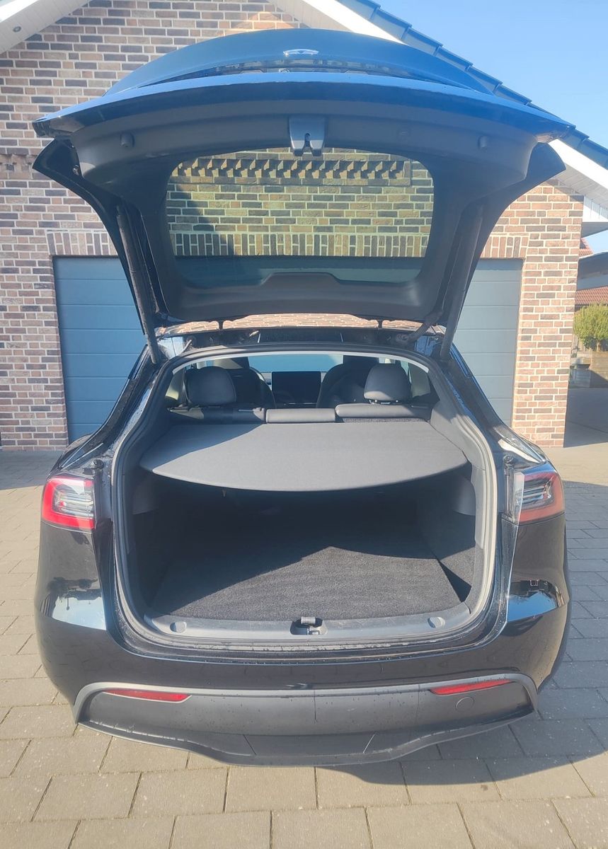 Tesla Model Y Basis RWD foto 8