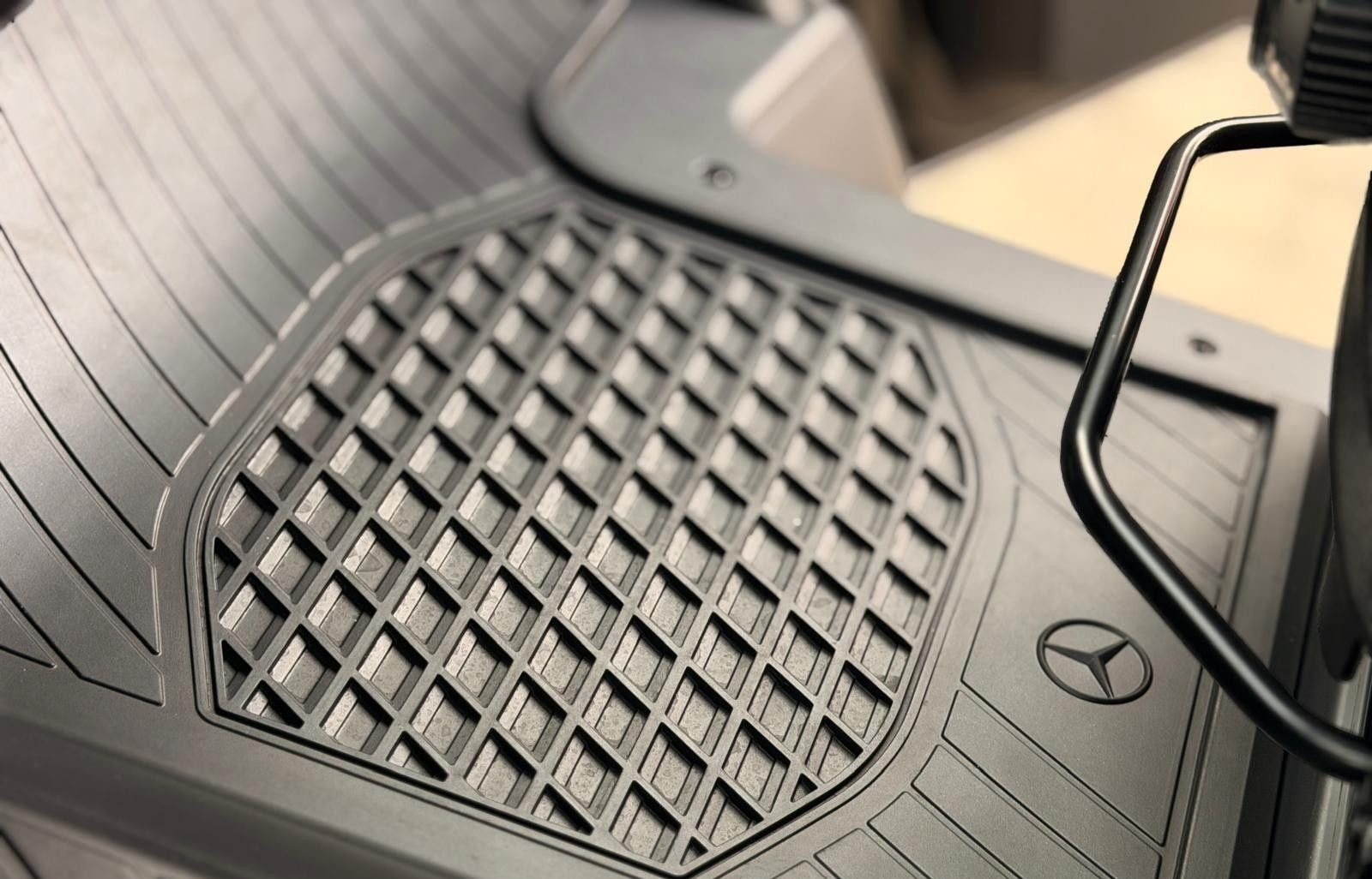 Mercedes-Benz Sprinter 319 Tourer foto 18