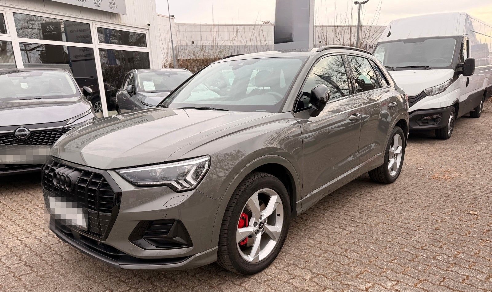 Audi Q3 40 TDI quattro advanced foto 2