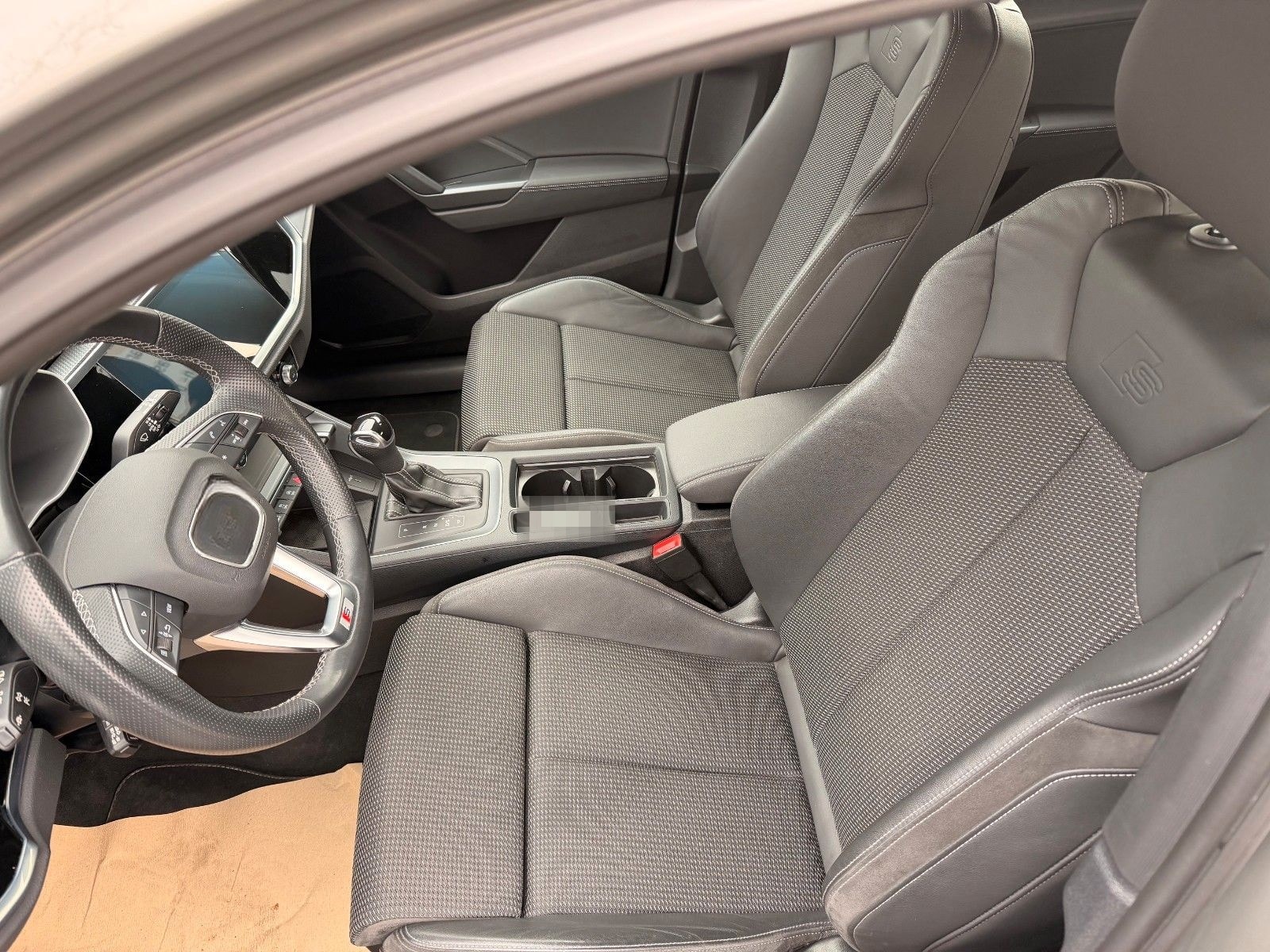 Audi Q3 40 TDI quattro advanced foto 8