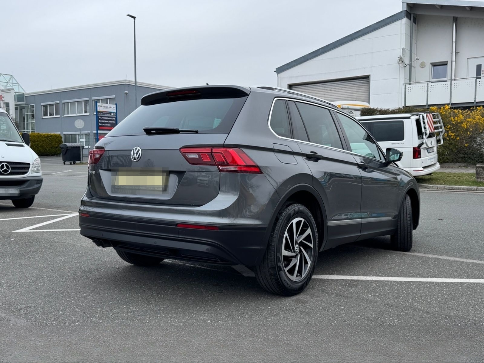 Volkswagen Tiguan Join 2.0 TDI*1.HAND*KLIMA*NAVI*SHZ*AHK*PD foto 2