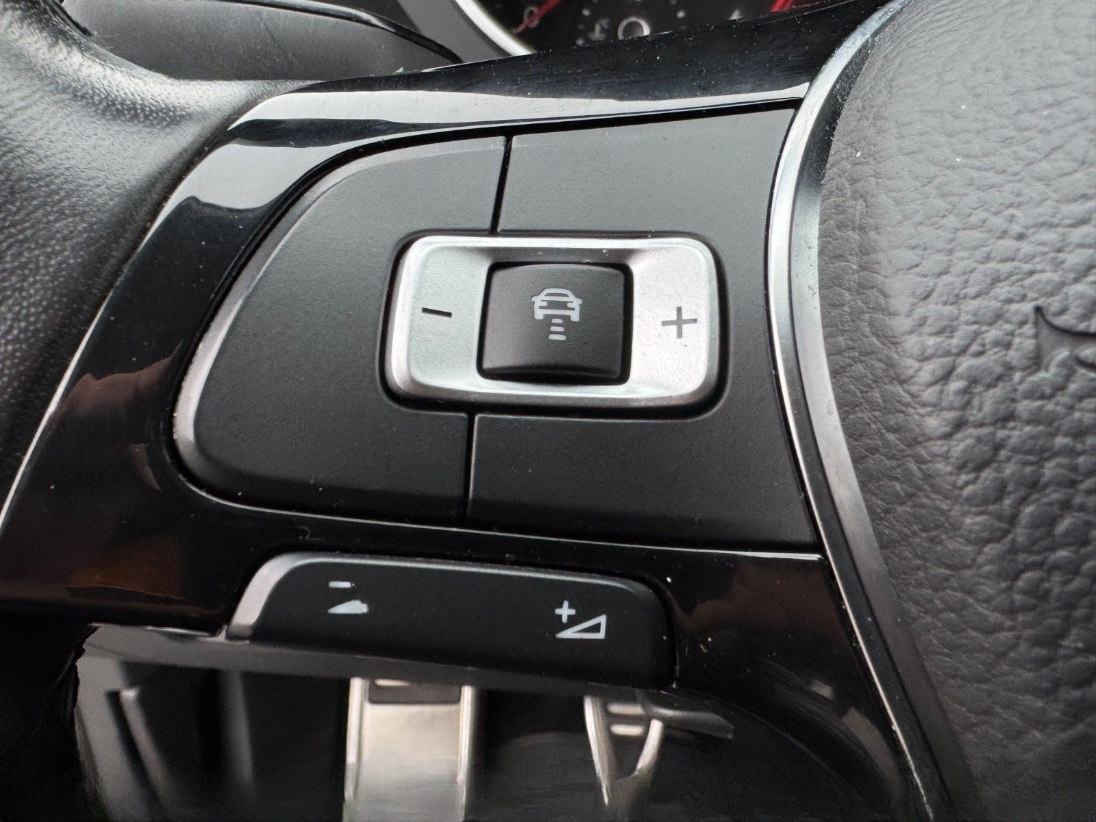 Volkswagen Tiguan Join 2.0 TDI*1.HAND*KLIMA*NAVI*SHZ*AHK*PD foto 17