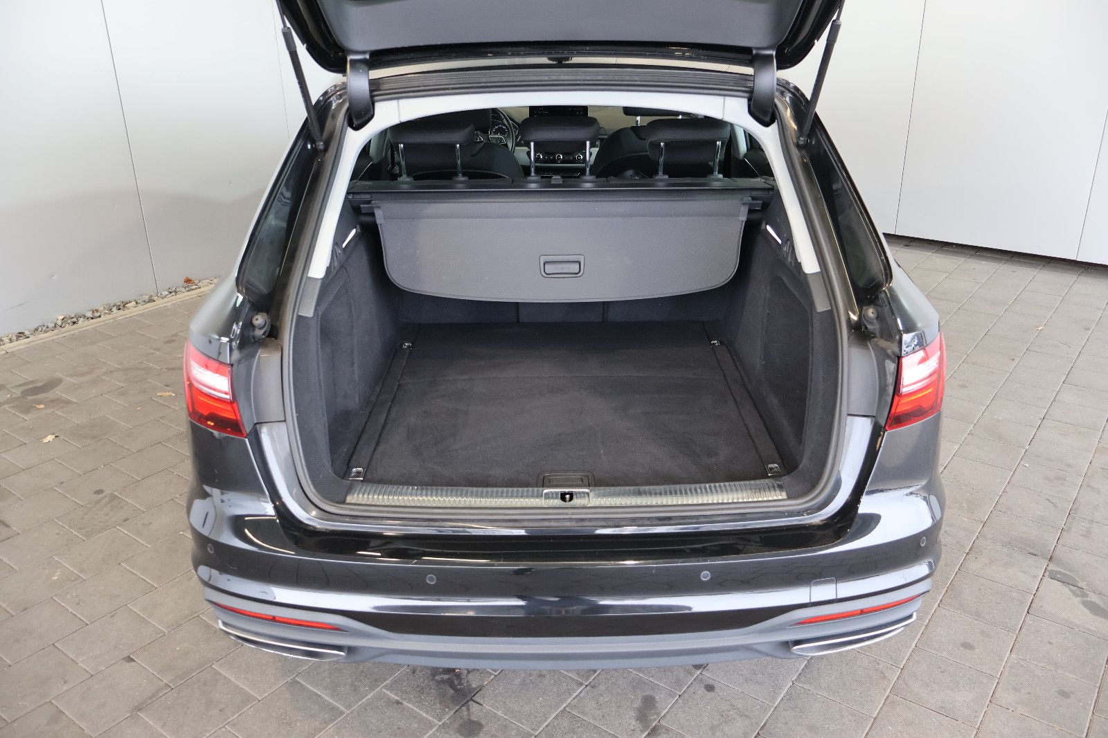 Audi A4 Avant 35 TDI PRE SENSE+NAVI+LED+PDC+ALU foto 14