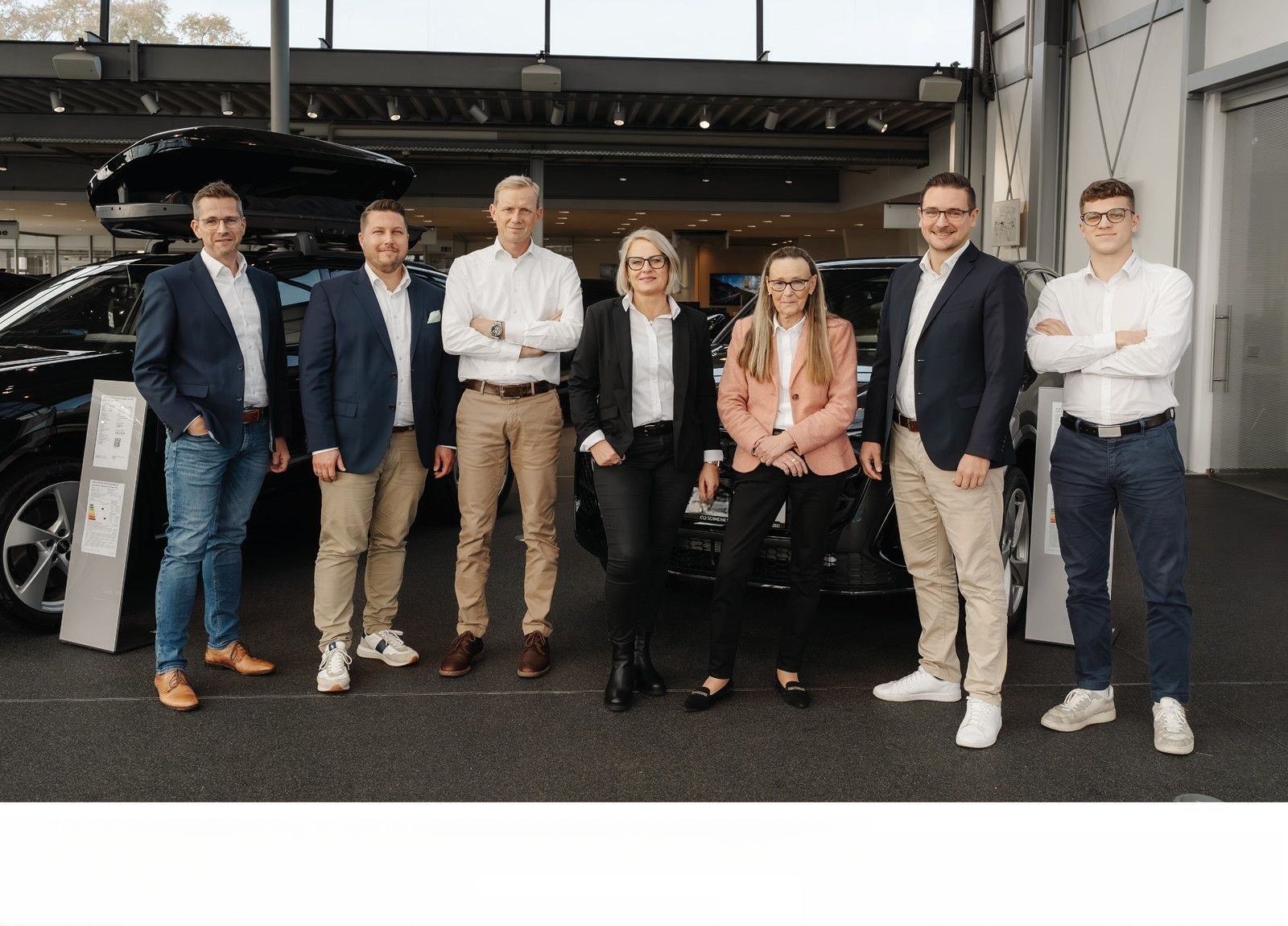 Audi A5 Avant e-Hybrid 2x S-line Pano Matrix B&O AHK foto 17