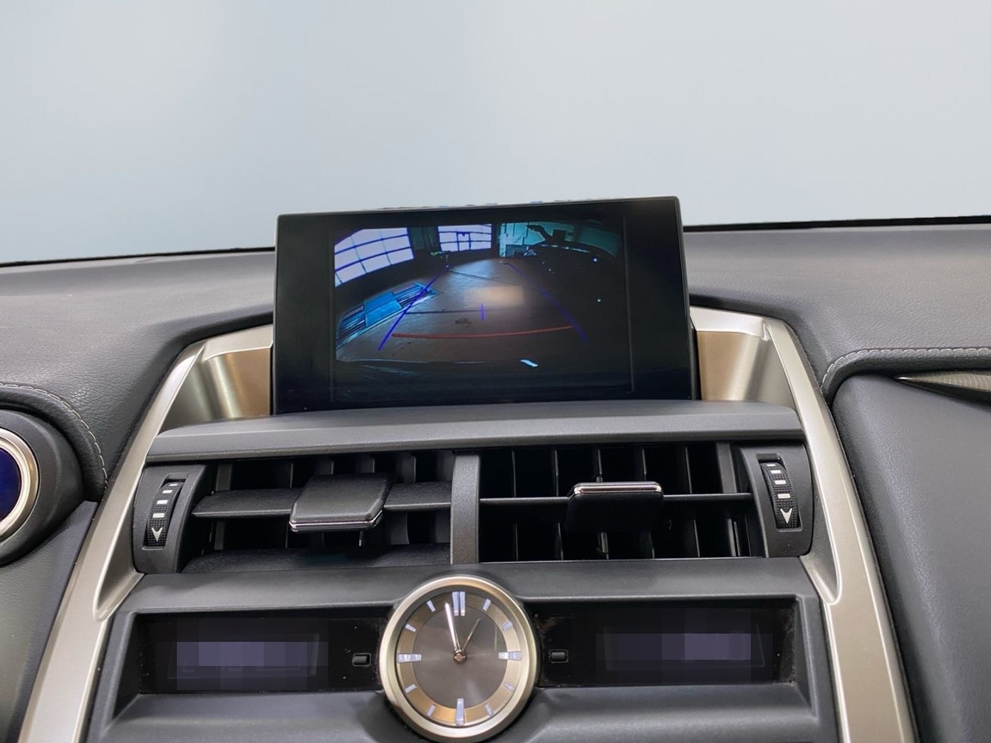 Lexus NX 300h E-FOUR Executive-Line *LED*CAM*Leder*SHZ foto 16