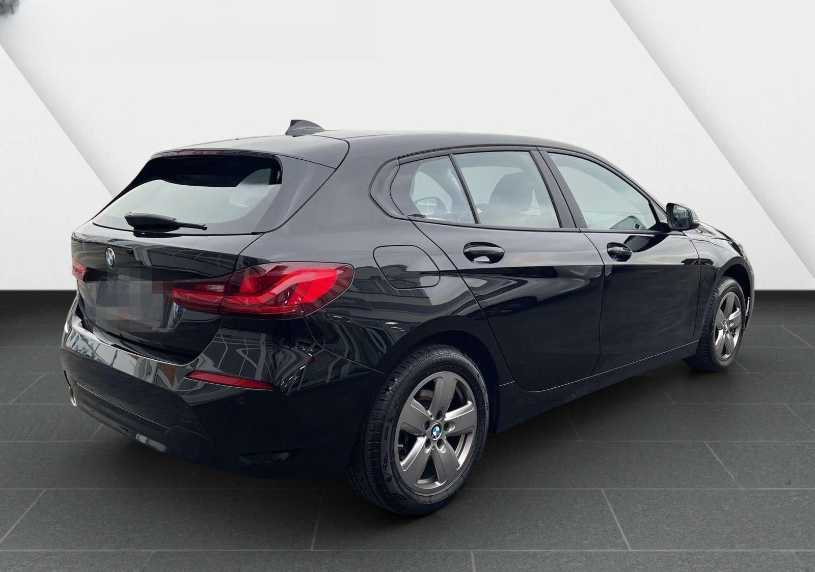 BMW 118 118 i Advantage foto 3