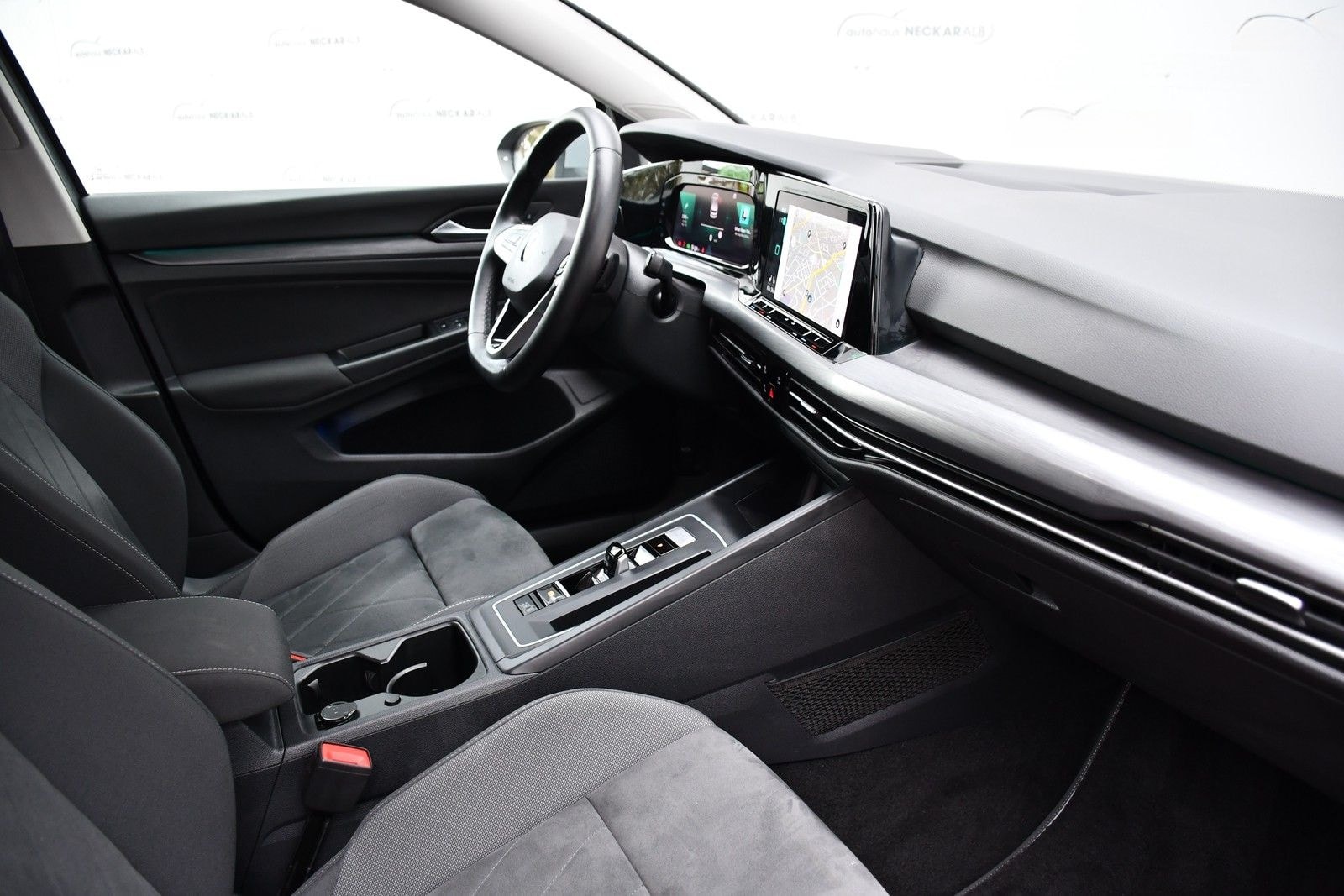 Volkswagen Golf VIII Style*Kamera*Navi*CarPlay*ACC*AHK* foto 9