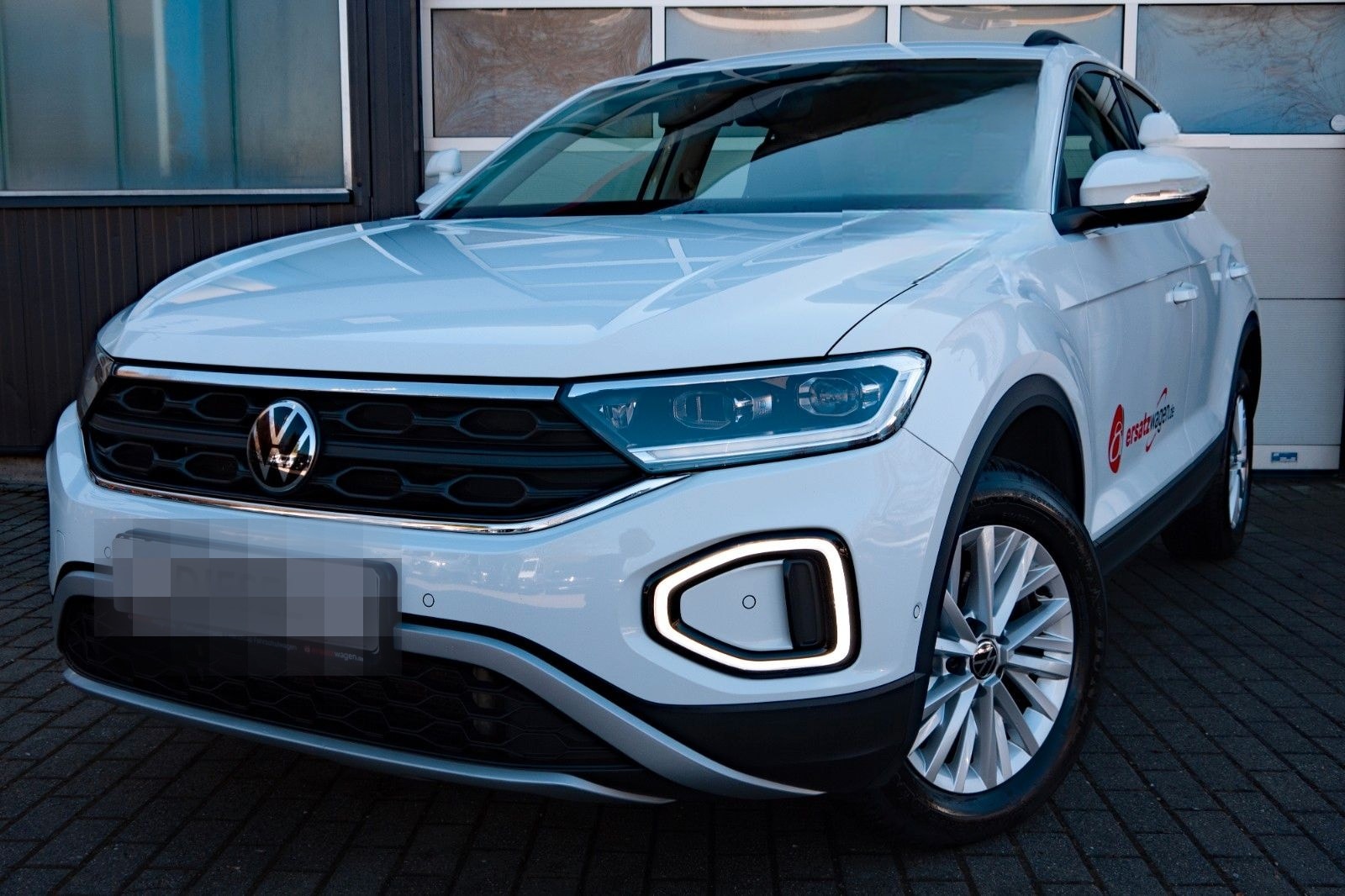 Volkswagen T-Roc Life FAHRSCHULE Schalter AHK RFK LED IQ foto 2