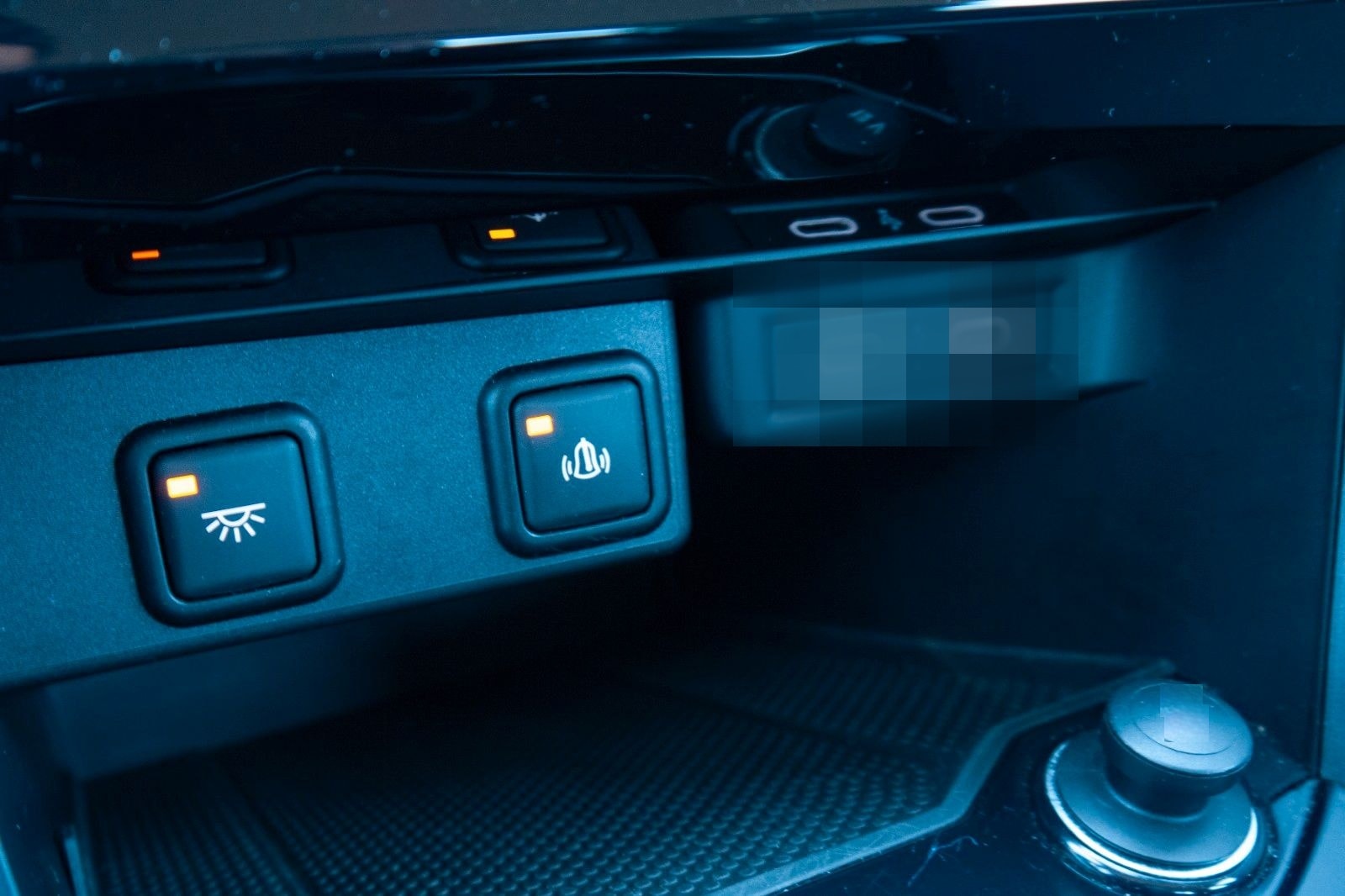 Volkswagen T-Roc Life FAHRSCHULE Schalter AHK RFK LED IQ foto 17