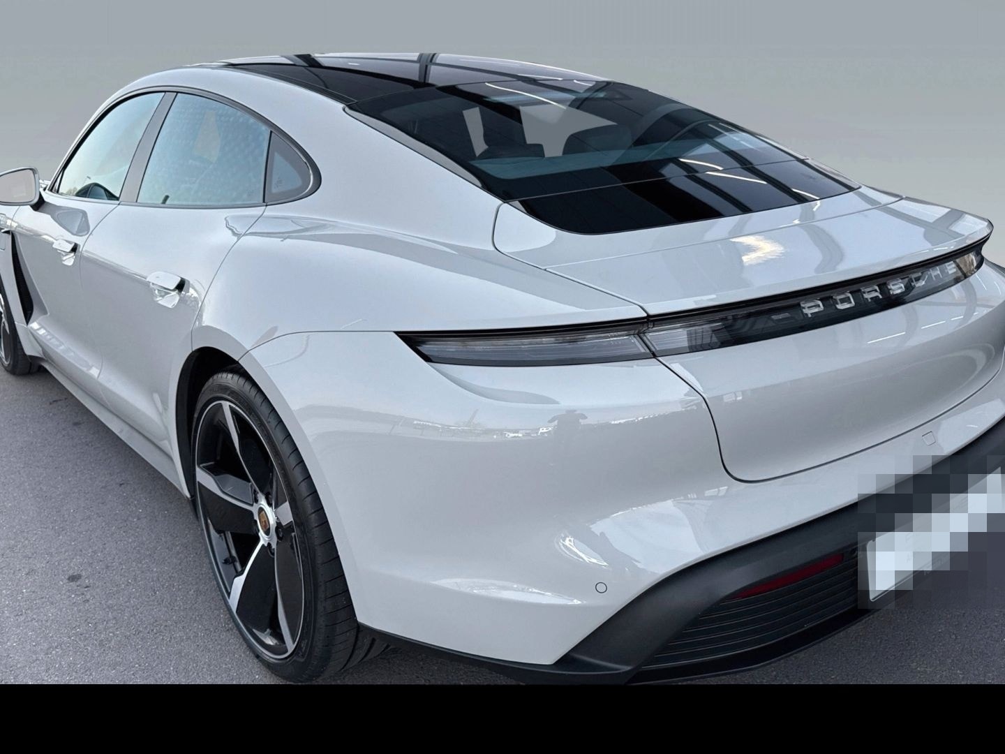 Porsche Taycan 4S HA-Lenkung Nachtsicht InnoDrive BOSE foto 10