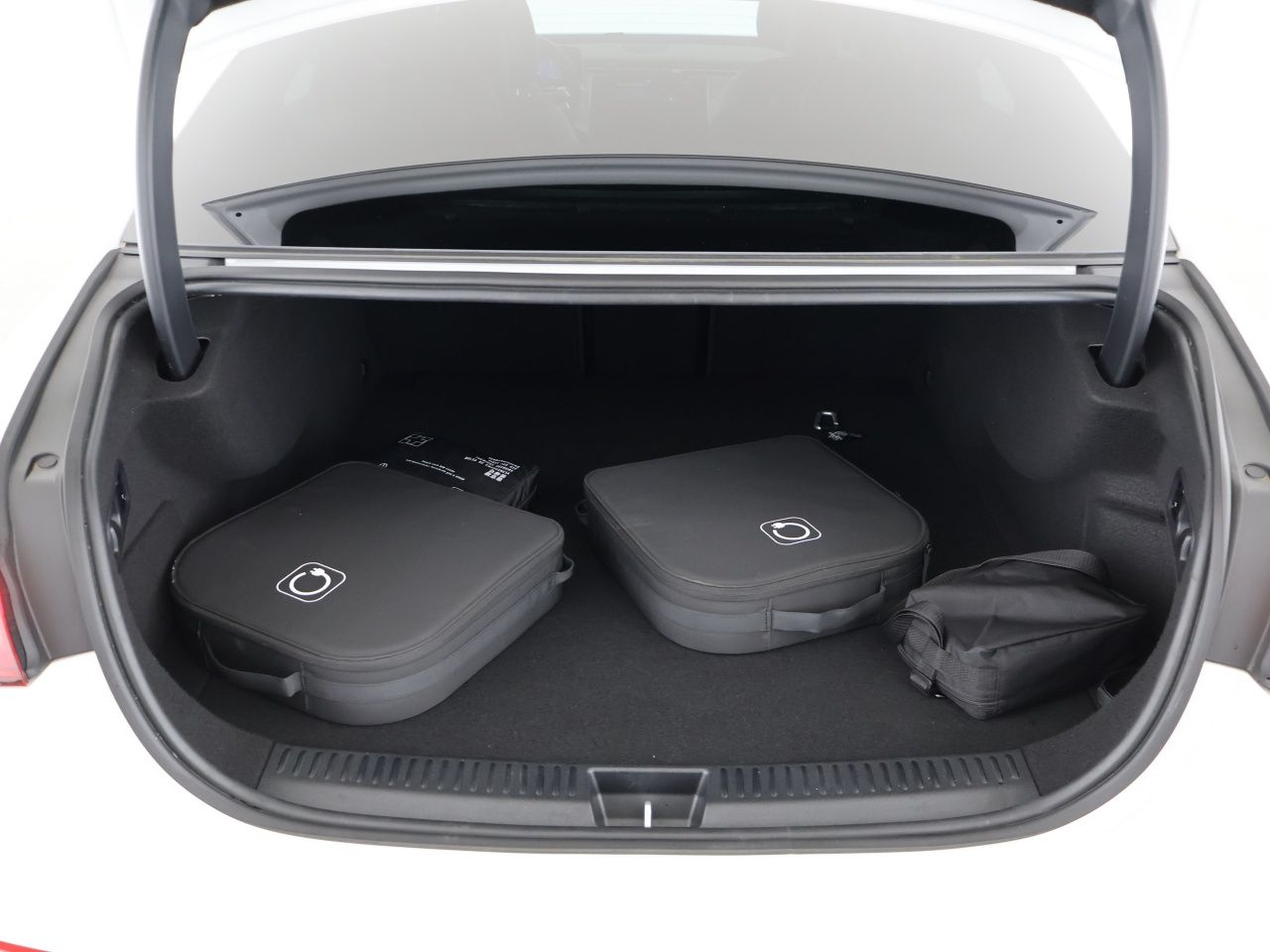 Mercedes-Benz E 53 AMG 4M+ Dynamic+ AHK Night Carbon 21'' foto 16