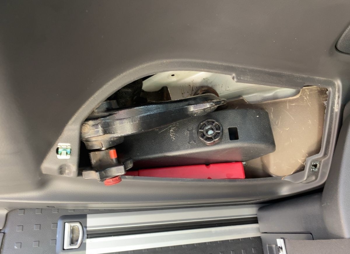 Volkswagen T6 Multivan 2.0 TDI DSG Trendline ACC AHK LED Pa foto 15