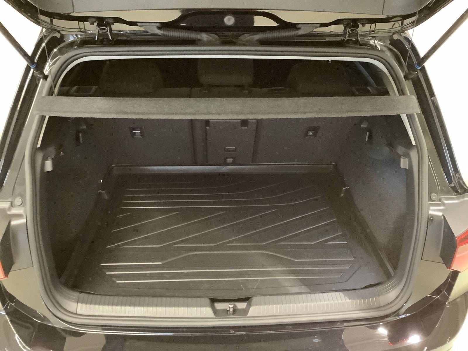 Volkswagen Golf Style 1,5 eTSI DSG,AHZV,Navi,Kamera,Pano,Ma foto 13