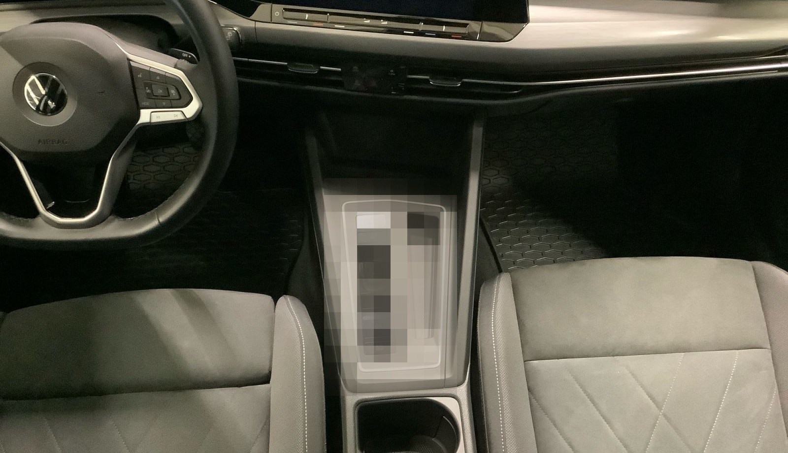 Volkswagen Golf Style 1,5 eTSI DSG,AHZV,Navi,Kamera,Pano,Ma foto 18