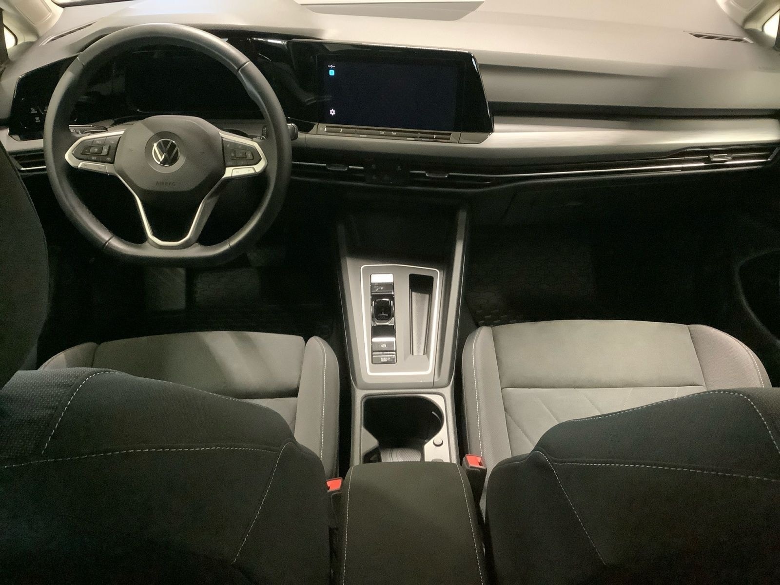 Volkswagen Golf Style 1,5 eTSI DSG,AHZV,Navi,Kamera,Pano,Ma foto 9