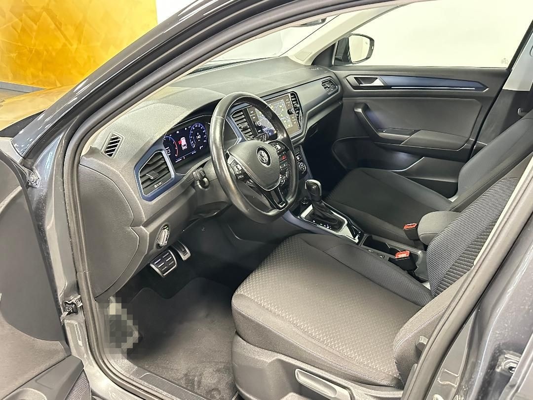 Volkswagen T-ROC United 1.5 TSI DSG, 18",LED,Navi,AHK... foto 5