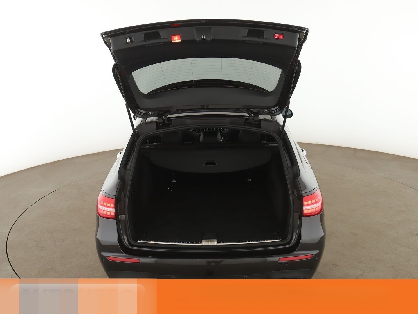 Mercedes-Benz E 200 T AMG Line Aut.*LED*NAVI*ACC*CAM*PDC*SHZ* foto 17