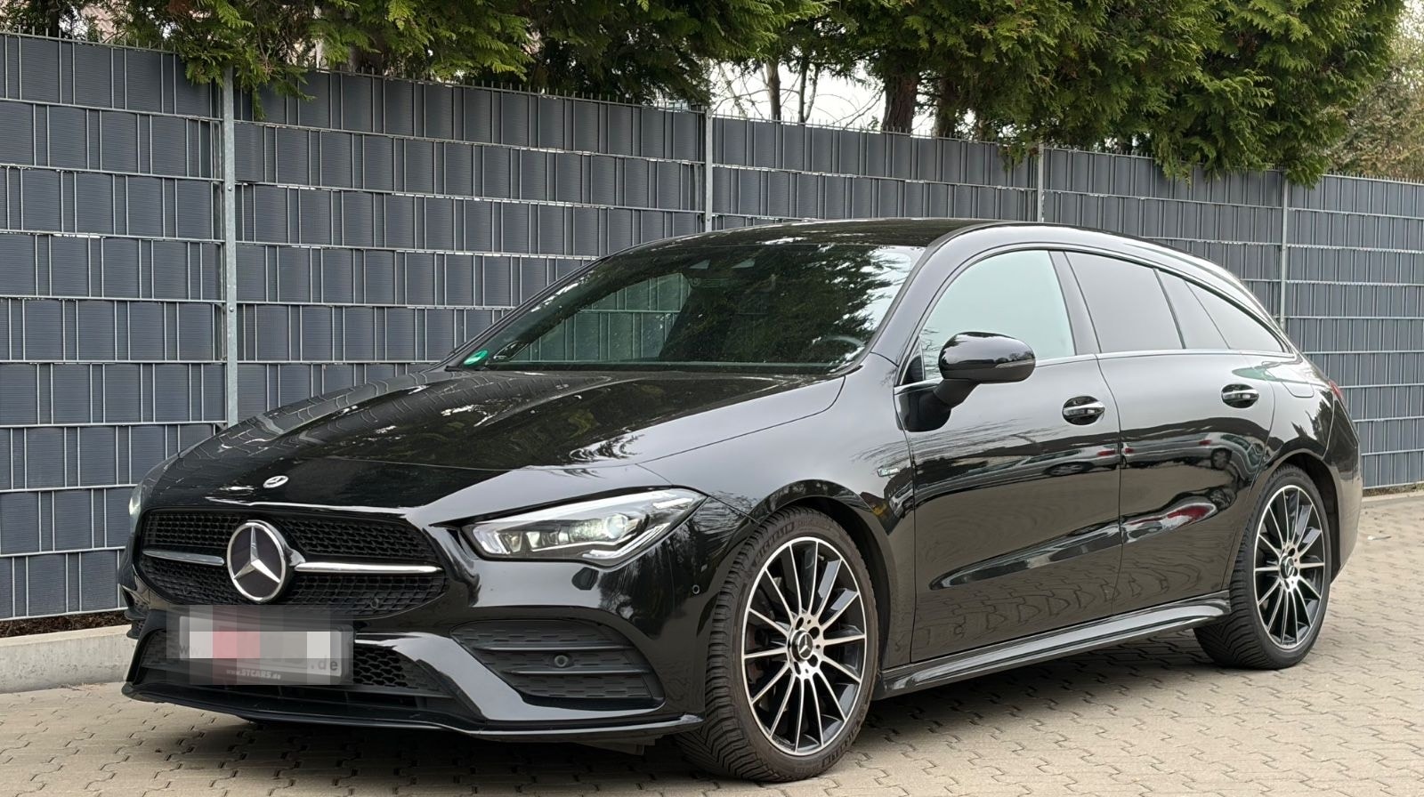 Mercedes-Benz CLA 250 e  Shooting Brake Edition 2020 foto 1