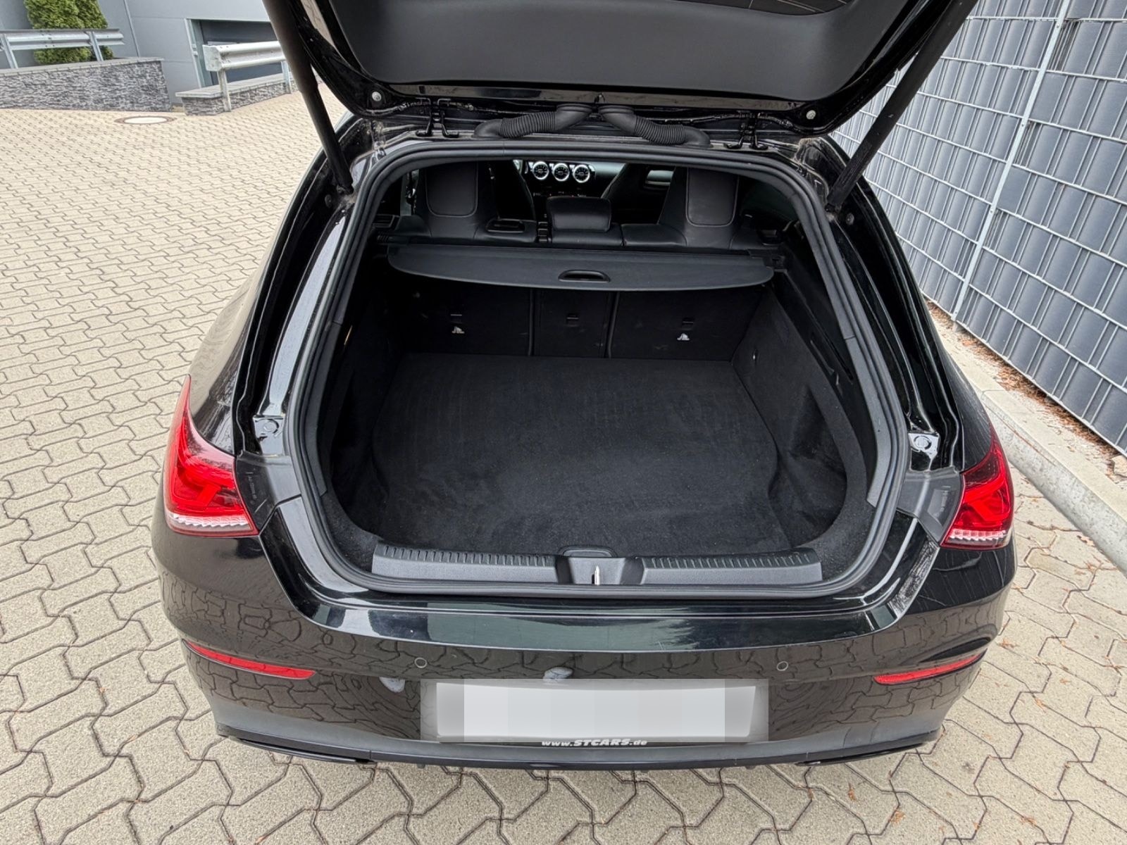 Mercedes-Benz CLA 250 e  Shooting Brake Edition 2020 foto 8