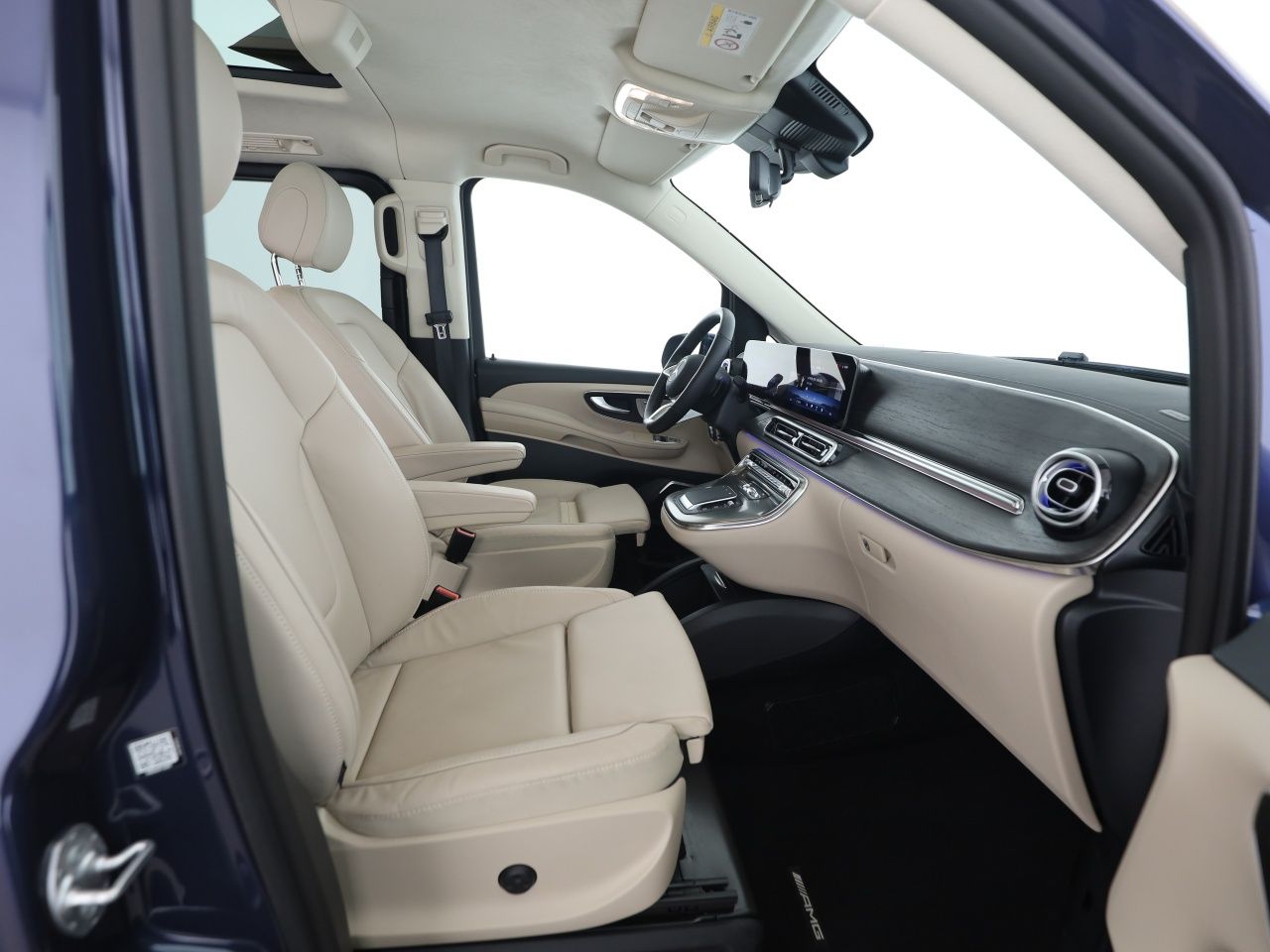 Mercedes-Benz V 300 d Lang Exclusive AMG Nappa AHK Pano foto 10