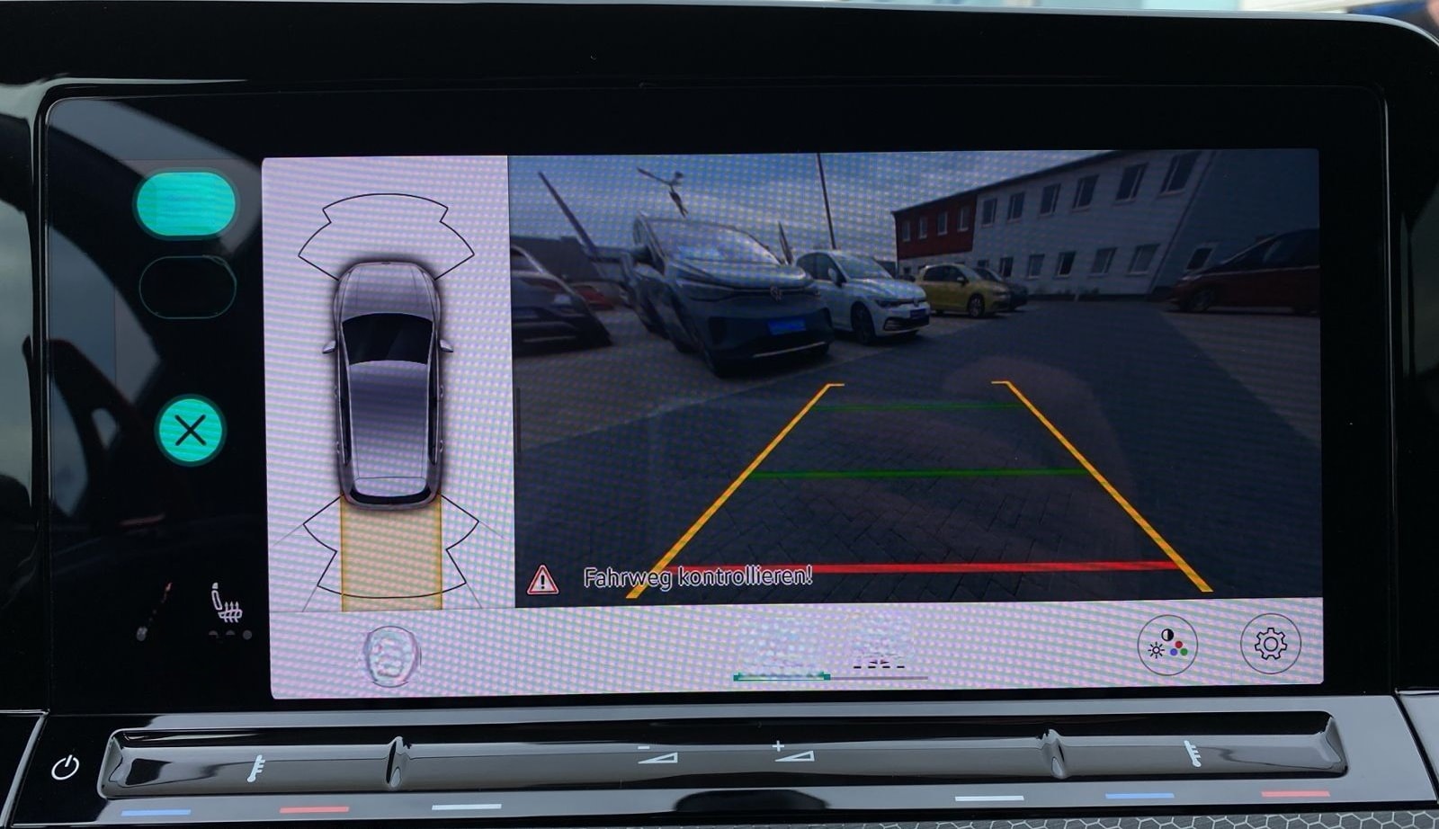 Volkswagen Golf VIII 2.0 GTI Clubsport *KAMERA SHZ* foto 14