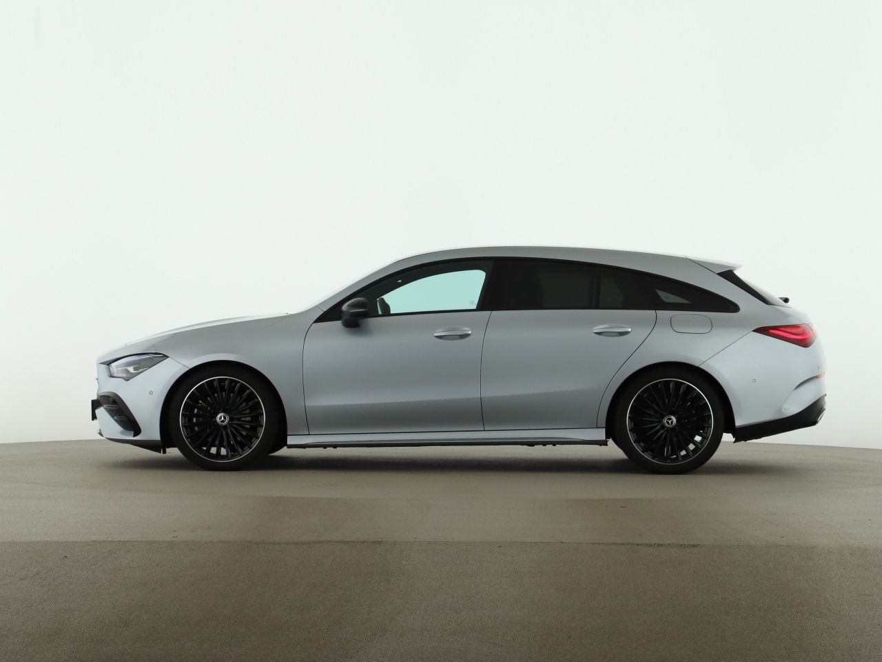 Mercedes-Benz CLA 200 SB AMG ADV.+ 19'' AHK Night Burmester foto 4