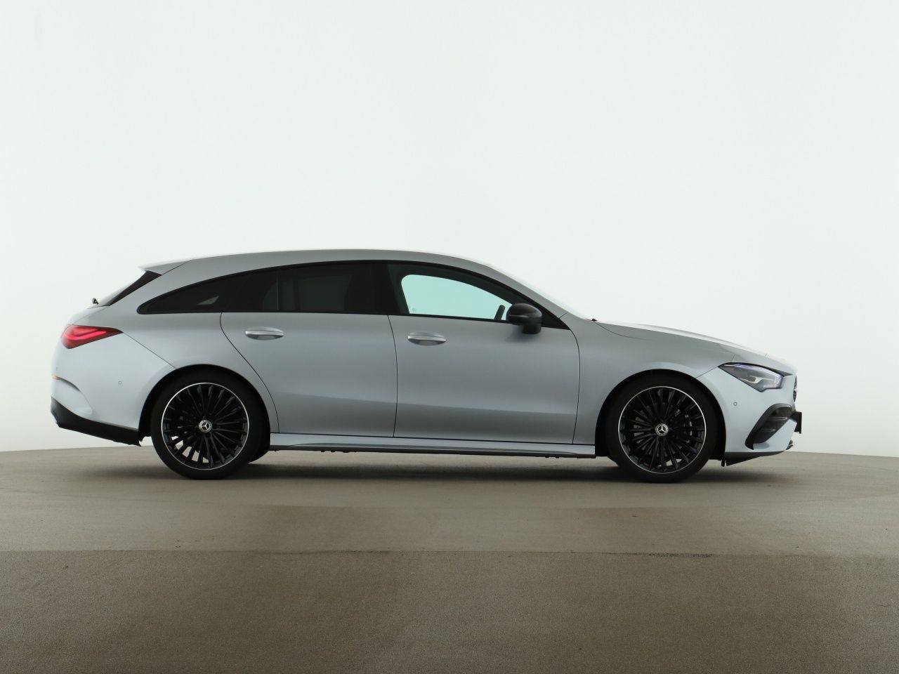 Mercedes-Benz CLA 200 SB AMG ADV.+ 19'' AHK Night Burmester foto 8