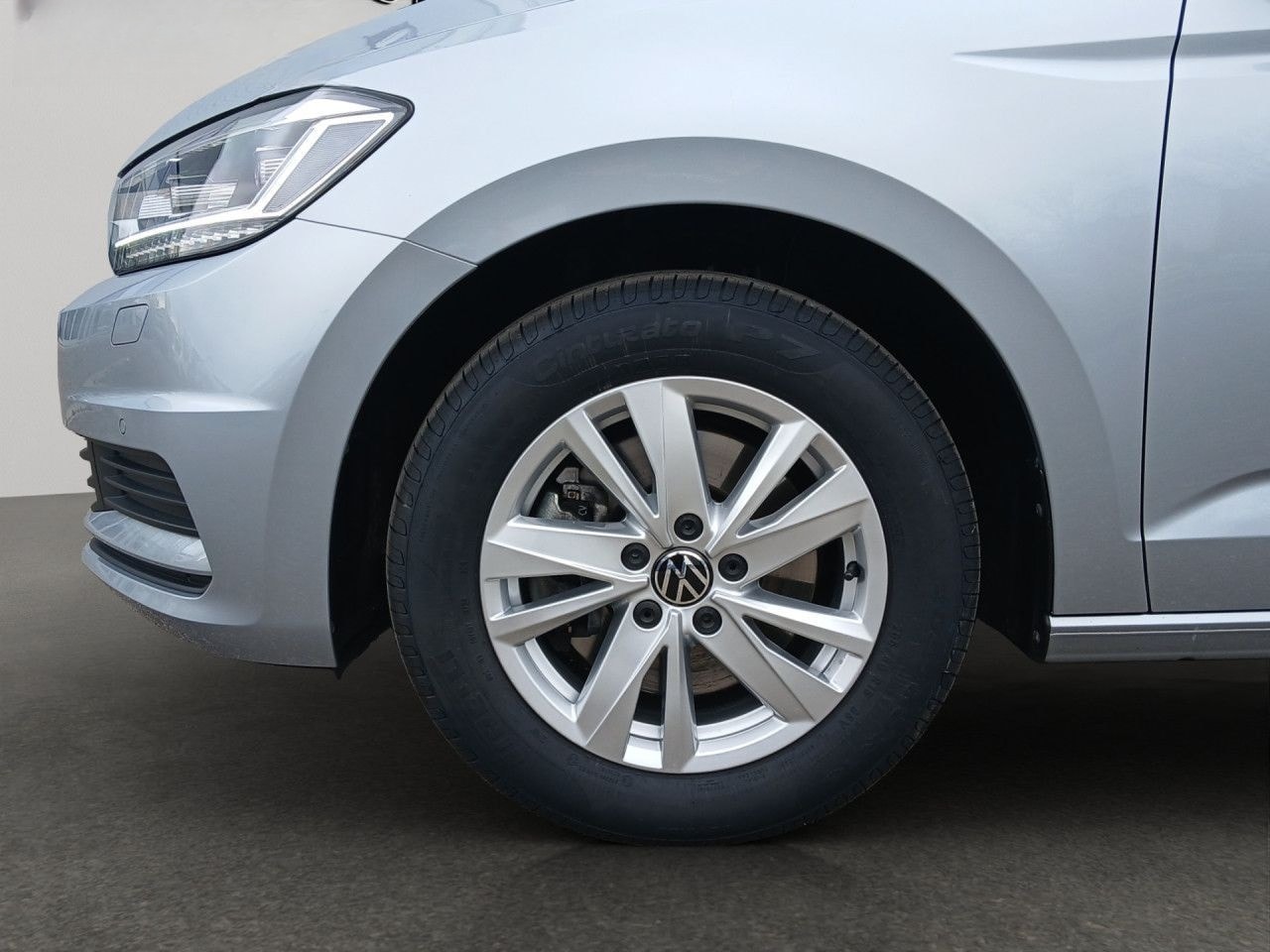 Volkswagen Touran 2.0 TDI DSG Comfortline KEYLESS, ALU, PDC foto 12