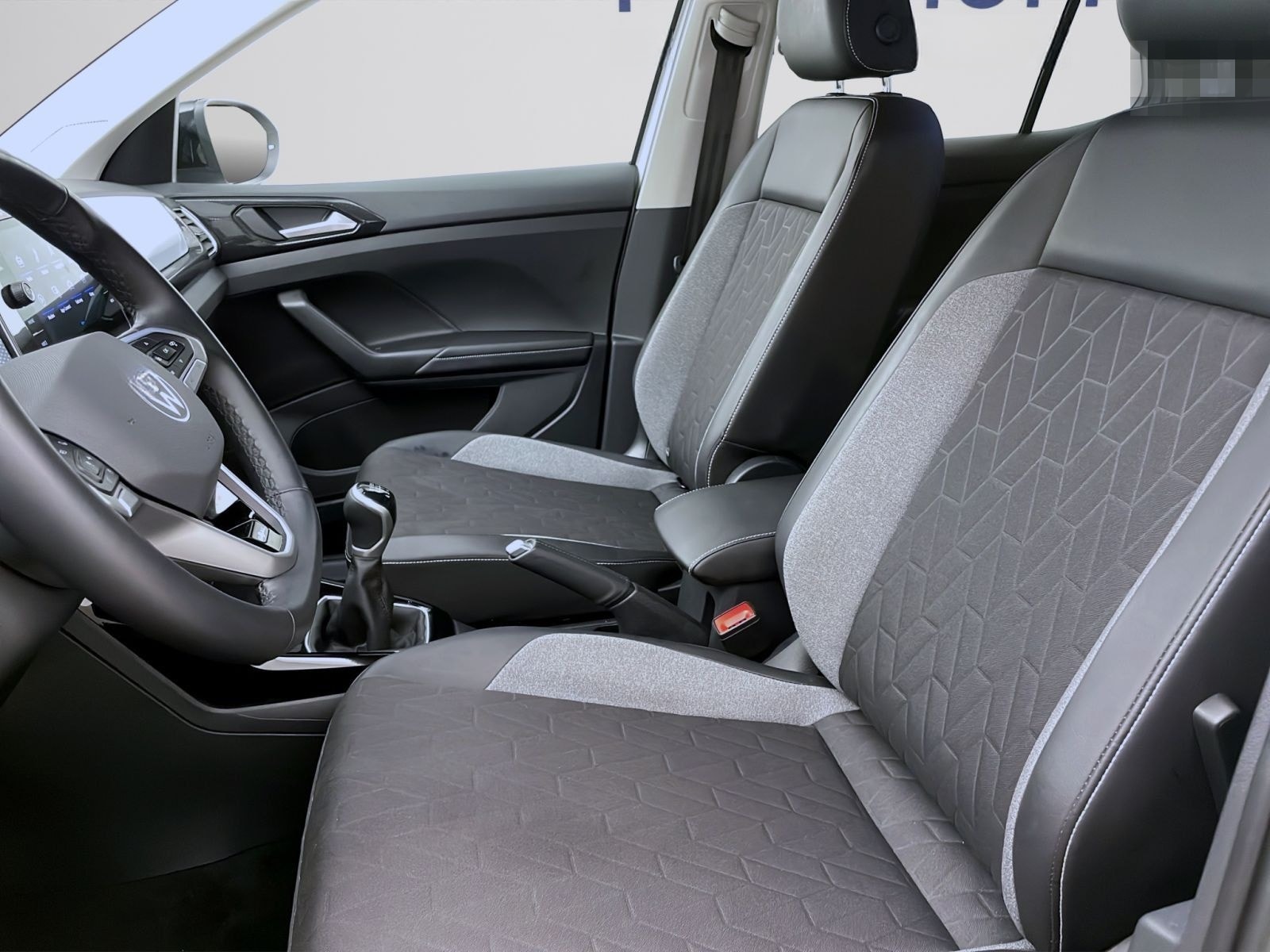 Volkswagen T-Cross 1.0 TSI GOAL NAVI KLIMA PDC SHZG foto 9