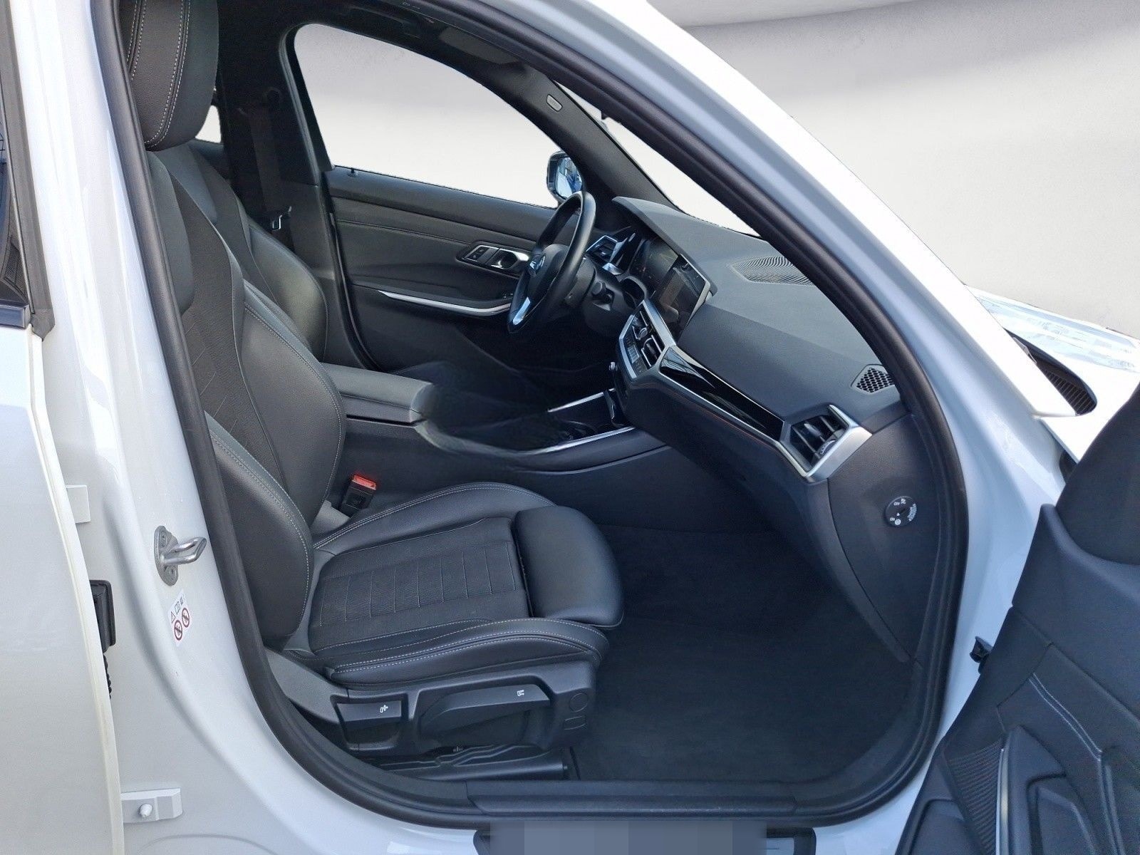 BMW 318d Touring Sport Line Aut. Klimaaut. PDC foto 9