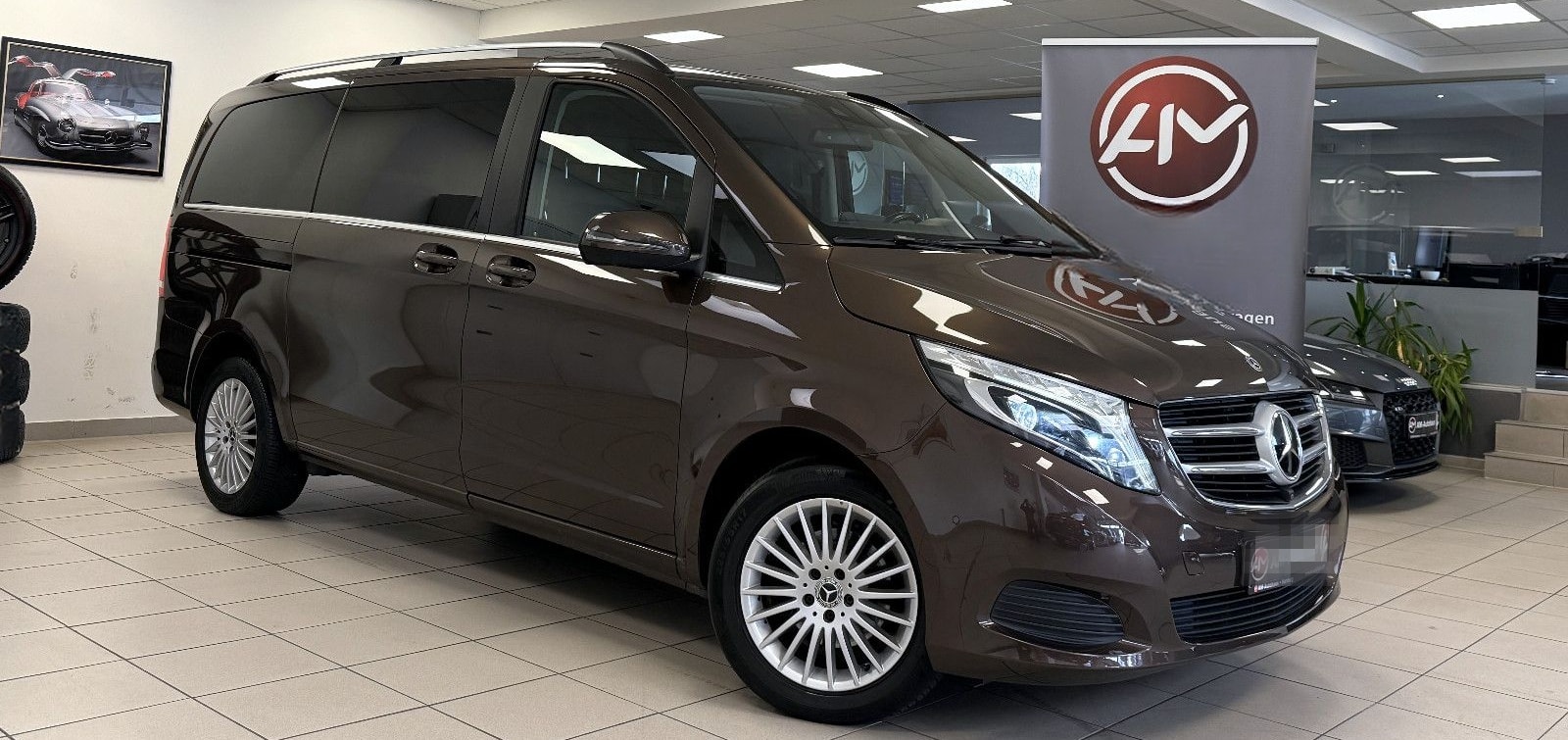 Mercedes-Benz V 220d Avantgarde Lang *8Sitzer*ACC*AHK*360°Kam foto 1
