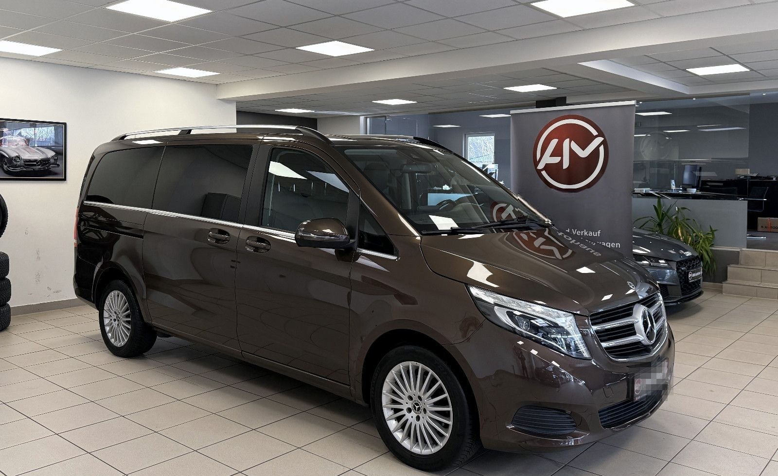 Mercedes-Benz V 220d Avantgarde Lang *8Sitzer*ACC*AHK*360°Kam foto 15