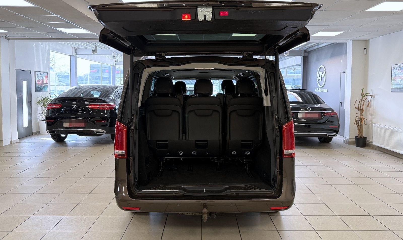 Mercedes-Benz V 220d Avantgarde Lang *8Sitzer*ACC*AHK*360°Kam foto 10