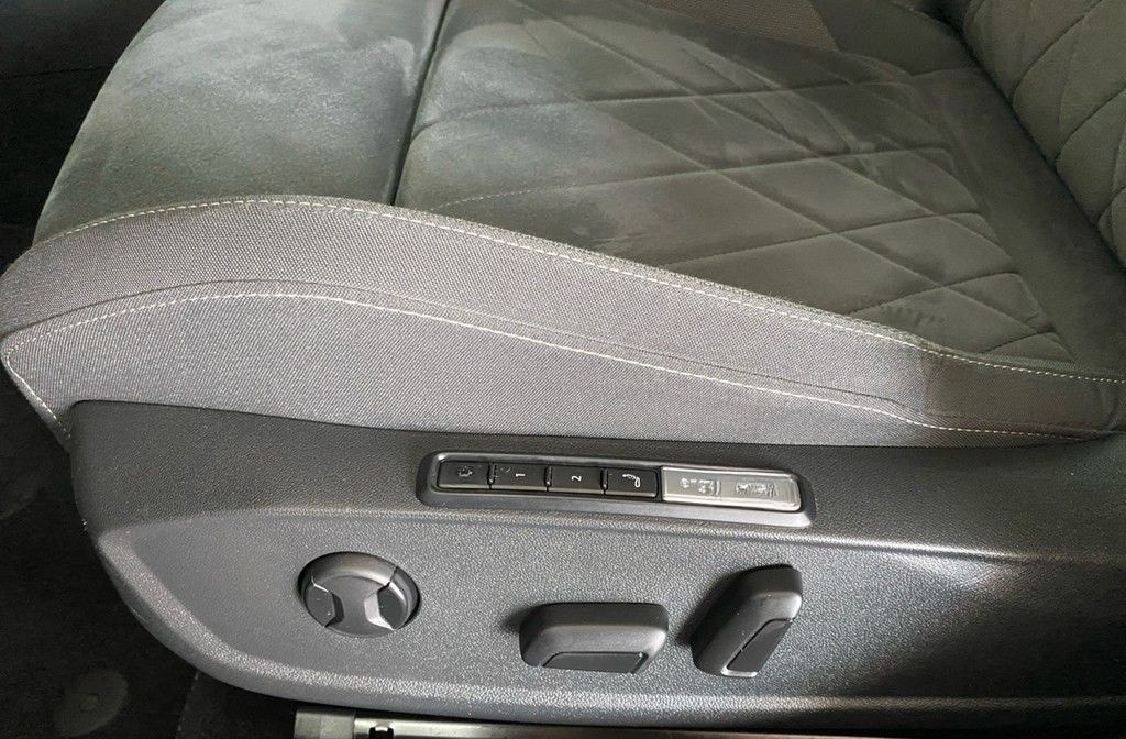 Volkswagen Golf eHybrid Style +ACC+SHZ+PDC+LED+APP-CONNECT+ foto 21