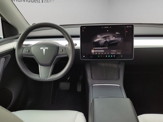 Tesla Model Y Long Range Dual AWD foto 11