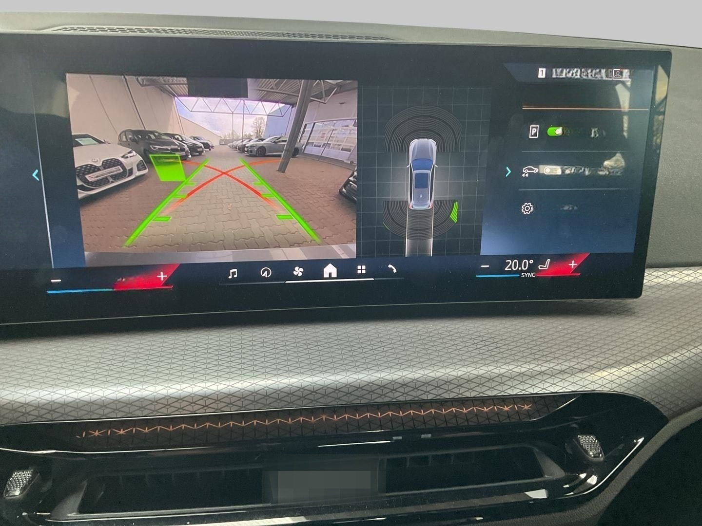 BMW 330 i xDrive M Sportpaket LED ACC Navi Digi-CP   foto 24