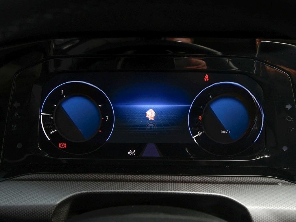 Volkswagen Golf VIII Lim. 1.5 TSI Active *Navi*Kamera*HuD* foto 15