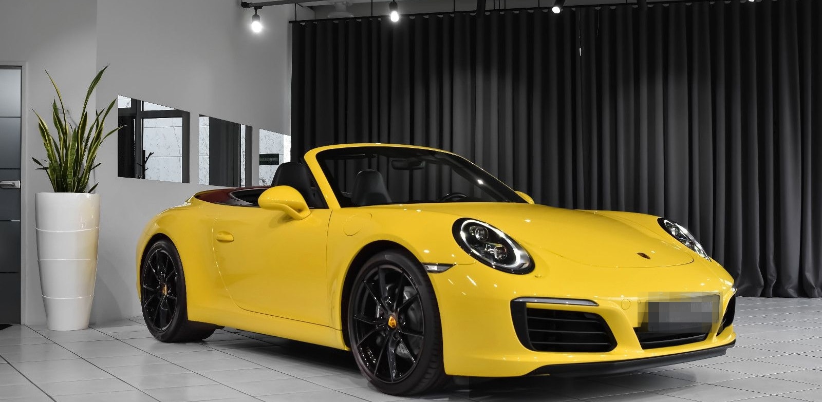 Porsche 991.2 Cabriolet * Racinggelb* Chrono* LED* foto 19