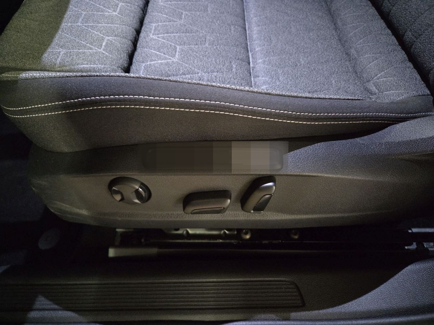 Volkswagen Passat VARIANT 1.5 TSI Business-Premium Paket Cl foto 23