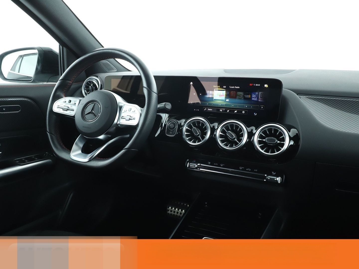 Mercedes-Benz GLA 220 d AMG Line Aut.*NAV*LED*TEMPO*PDC*SHZ*BT foto 13