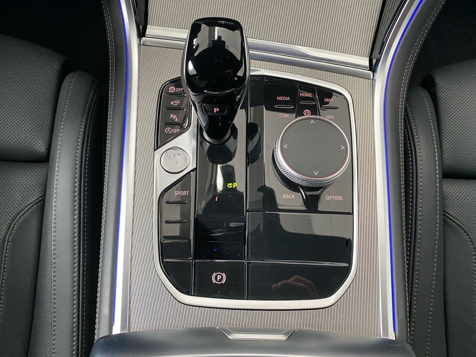 BMW 840i xDrive Gran Coupé HUD Pano Laser DA Prof. foto 15