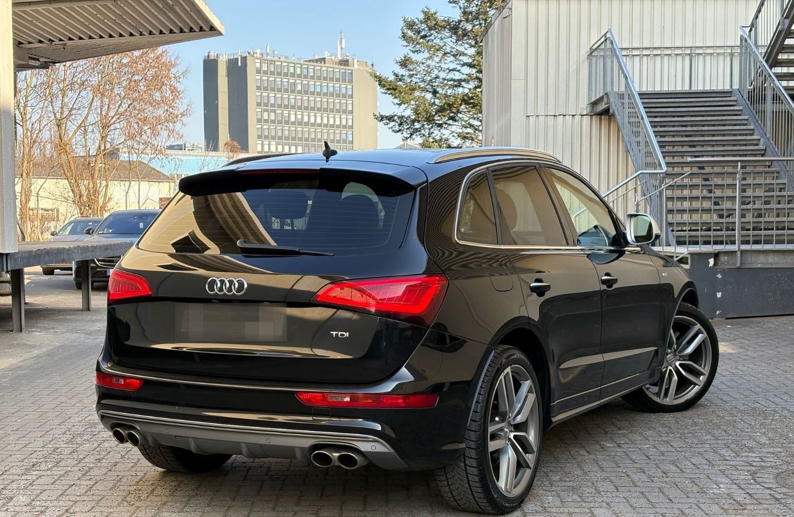 Audi SQ5 3.0 TDI plus quattro exlucive CAM LED B&O foto 4