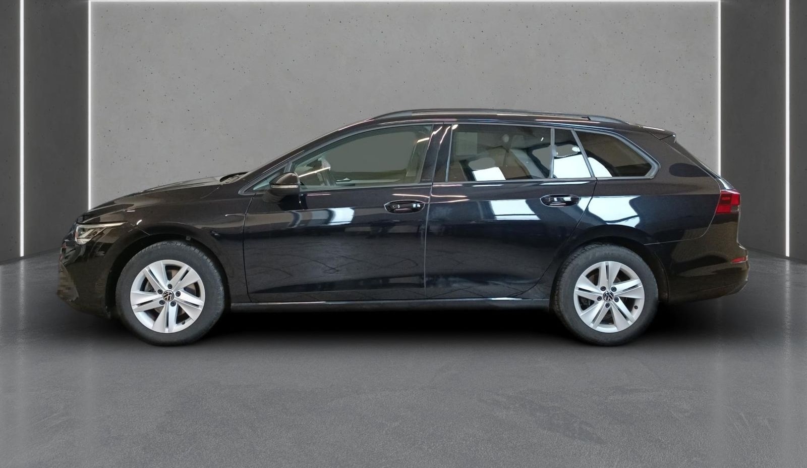 Volkswagen Golf VIII Var. 1.5 TSI LIFE AHK*RFK*ACC*App-Con. foto 4