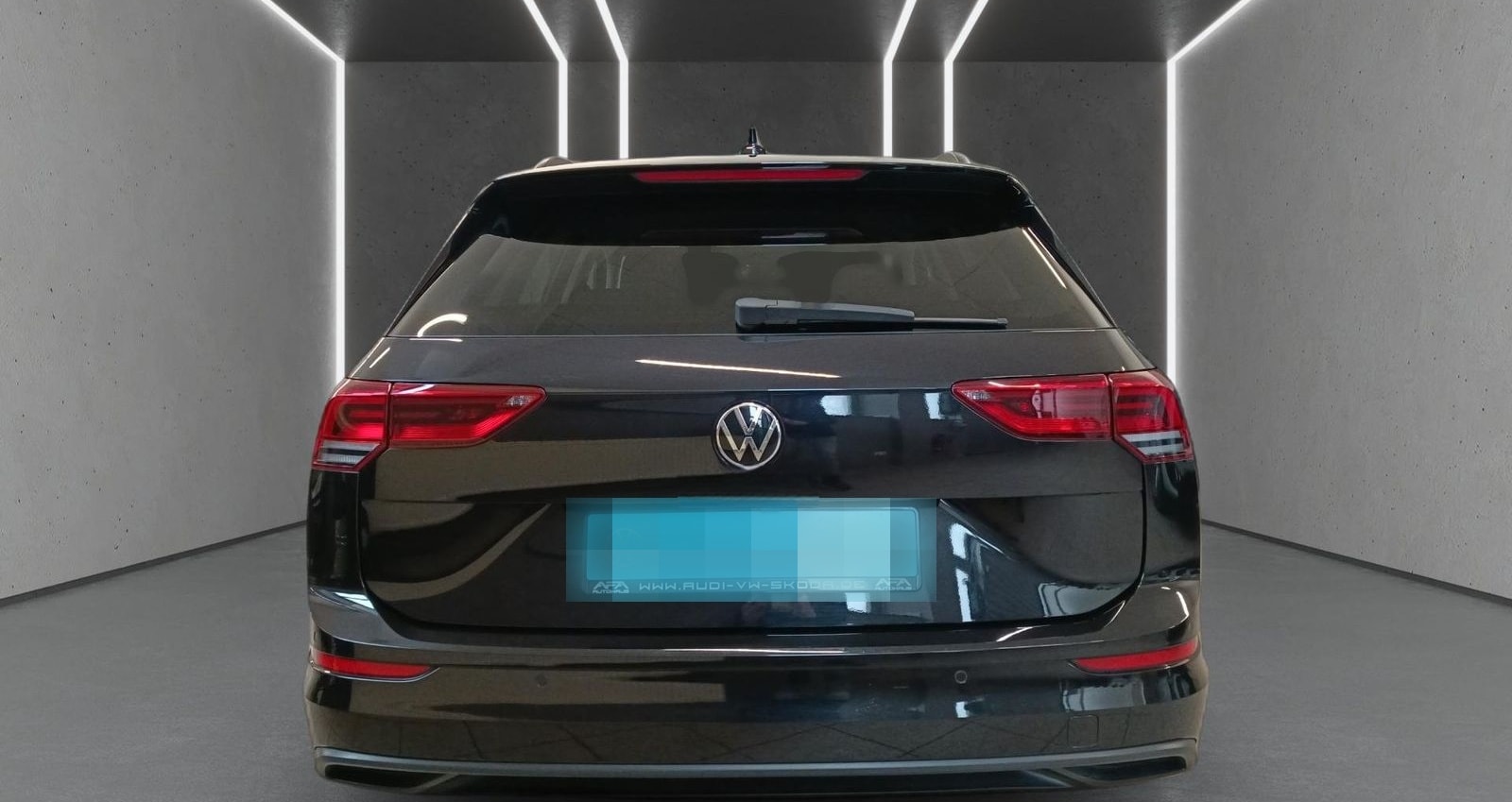 Volkswagen Golf VIII Var. 1.5 TSI LIFE AHK*RFK*ACC*App-Con. foto 6