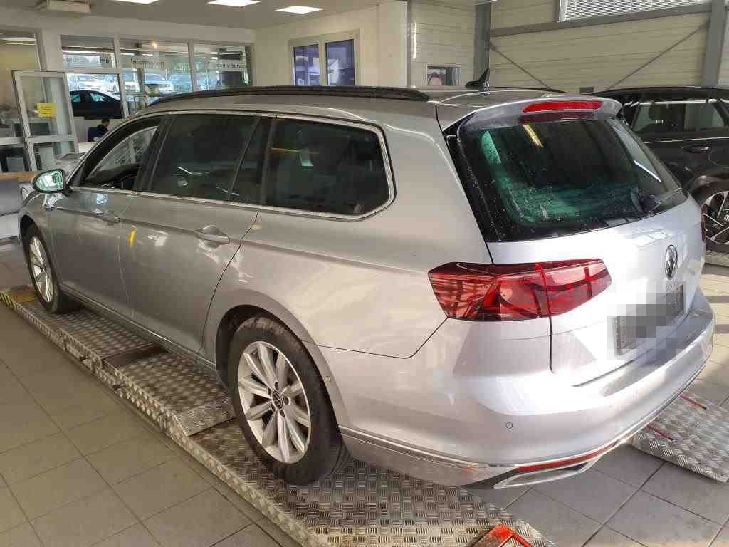 Volkswagen Passat Variant DSG GTE AHK/Matrix/Digital/DAB+ foto 4