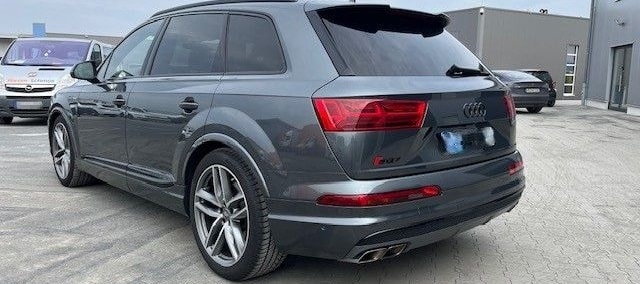 Audi SQ7 4.0 TDI quattro foto 2