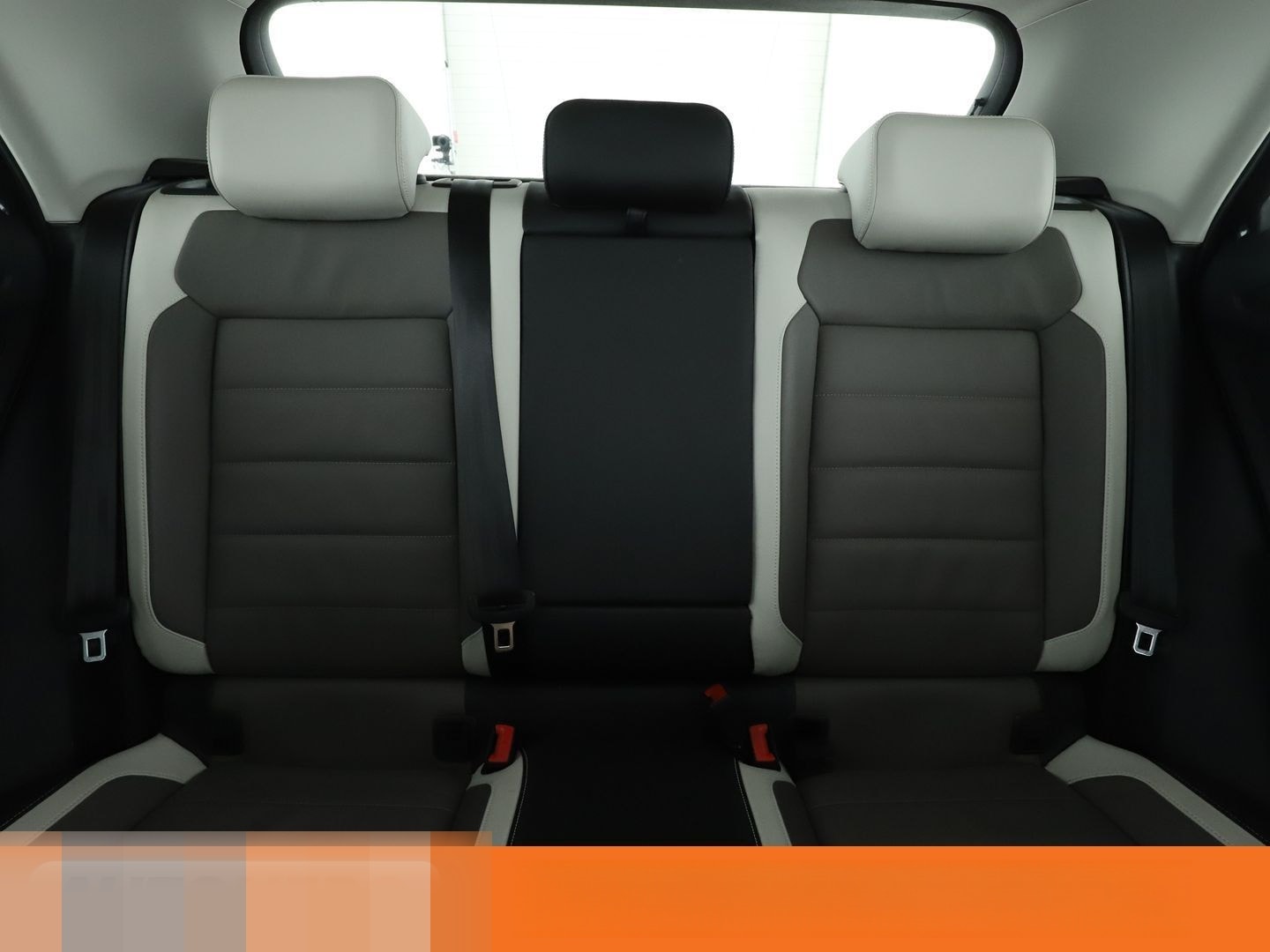 Volkswagen T-Roc 2.0 TDI Style Aut.*NAV*LED*ACC*PDC*SHZ*BT* foto 16