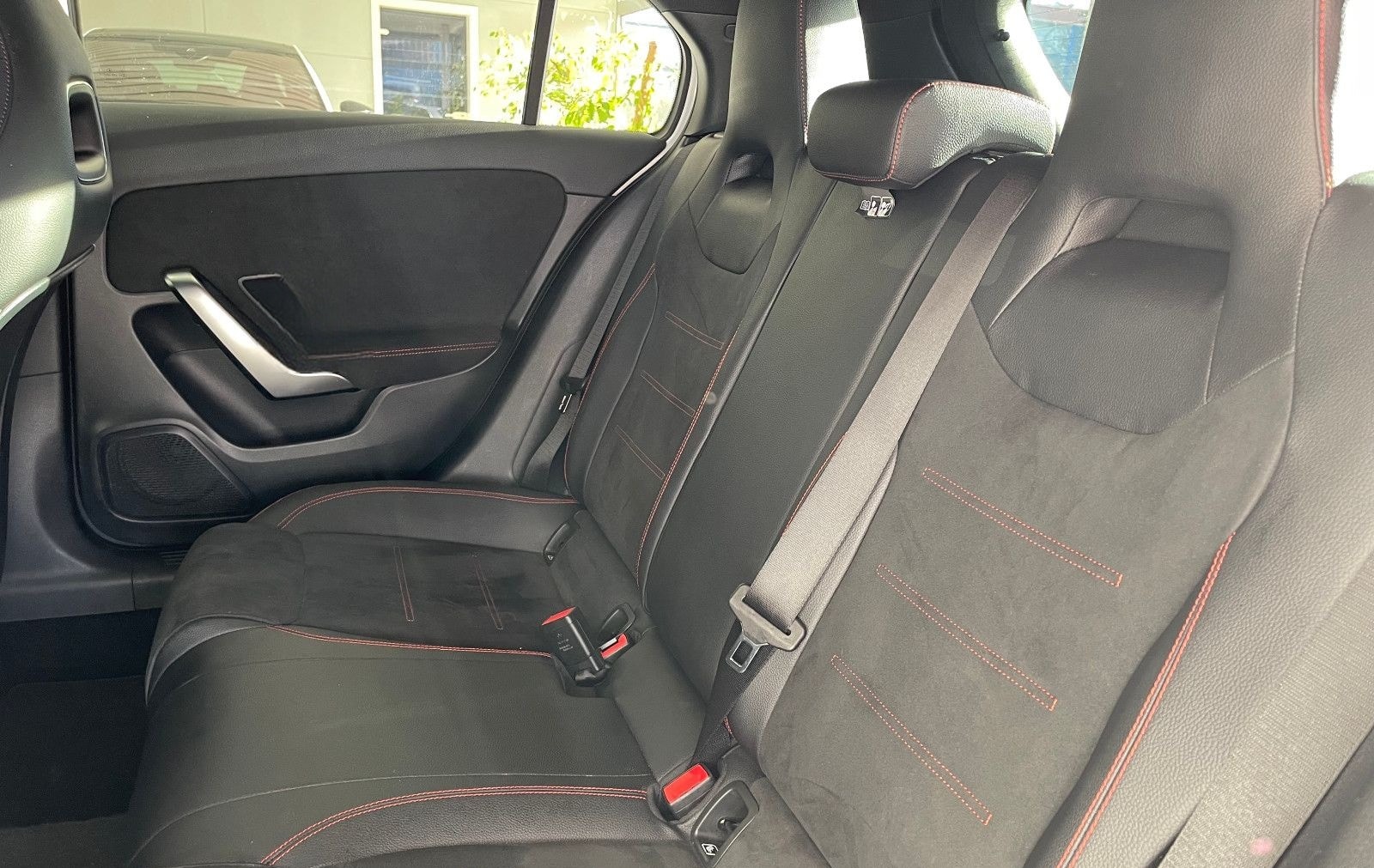 Mercedes-Benz A 180 d *LED*AppleCP*Sportsitz*AMG-Line* foto 14