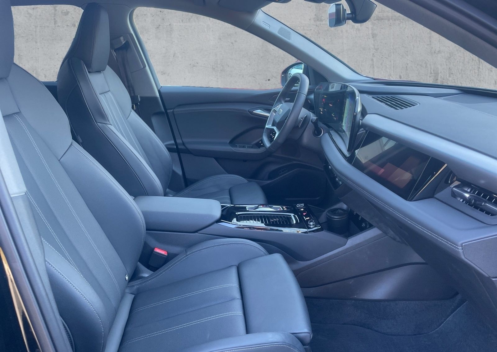 Audi Q6 e-tron QU S-LINE MATRIX+HuD+B&O+AIR+AHK+PANO foto 13