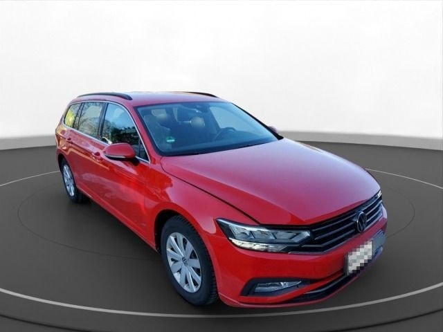Volkswagen Passat Variant 2.0 TDI DSG Navi RüKa SiHz ACC foto 4